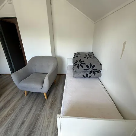No Shared Spaces - Private Hybel Andalsnes